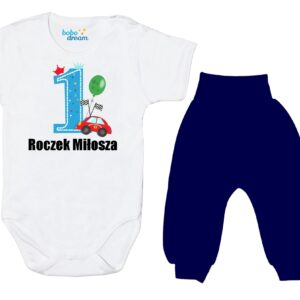 Komplet dziecięcy zestaw niemowlęcy body i spodnie ROCZEK autko